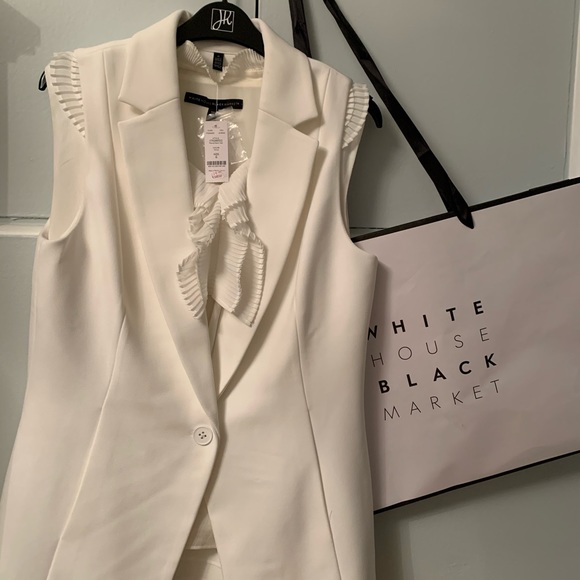 White House Black Market Vest - Picture 2 of 4